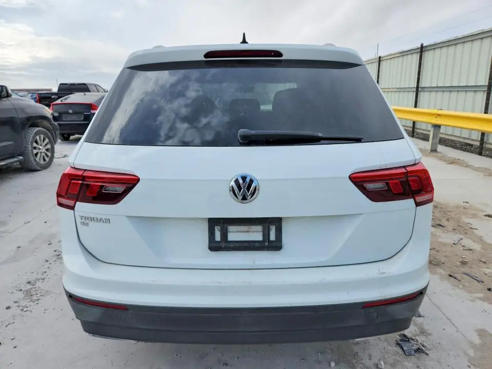 2019 VOLKSWAGEN TIGUAN SE  