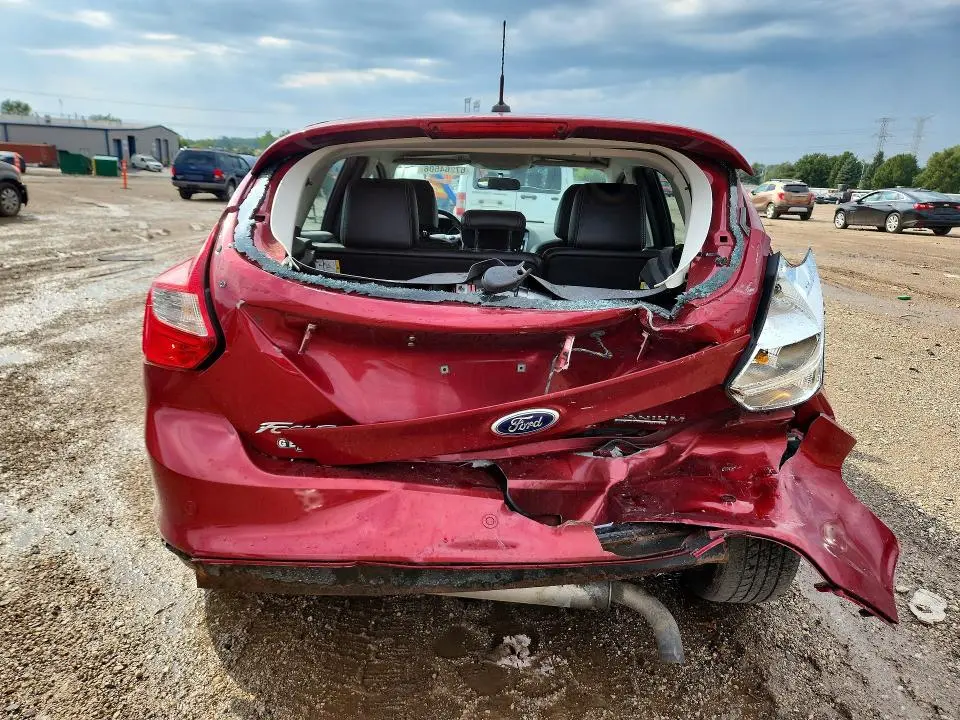 2014 FORD FOCUS TITANIUM  