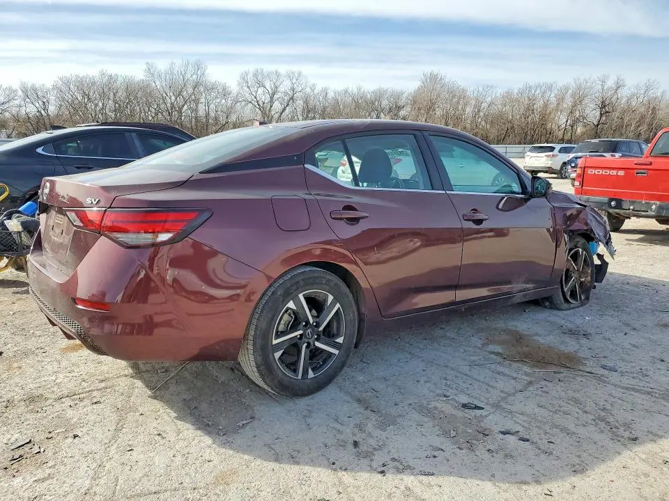2024 NISSAN SENTRA SV  