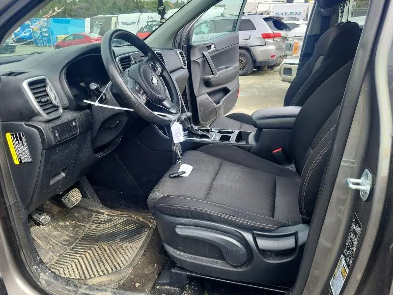 2018 KIA SPORTAGE LX  