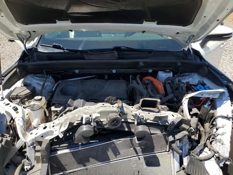 2021 TOYOTA VENZA LE  