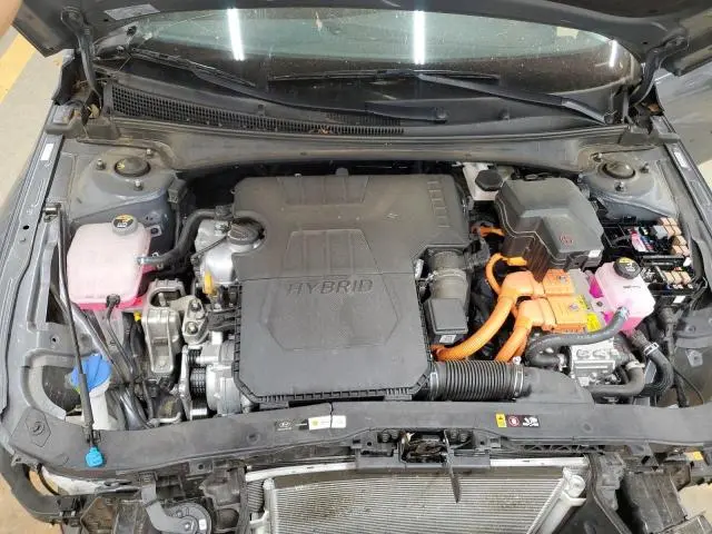 2024 HYUNDAI ELANTRA BLUE  