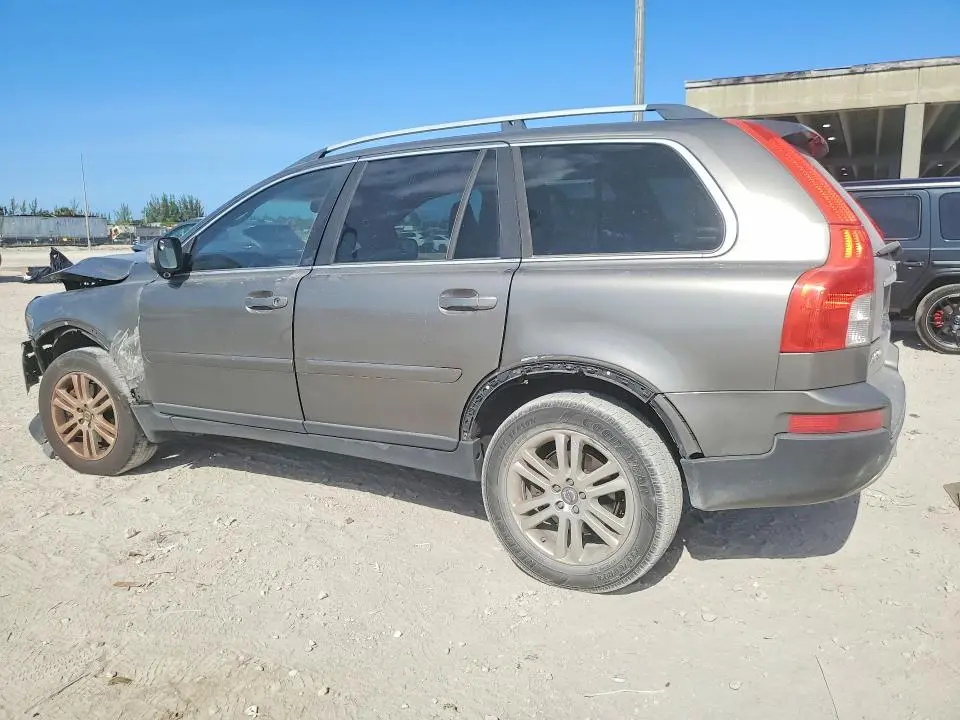 2010 VOLVO XC90 3.2  