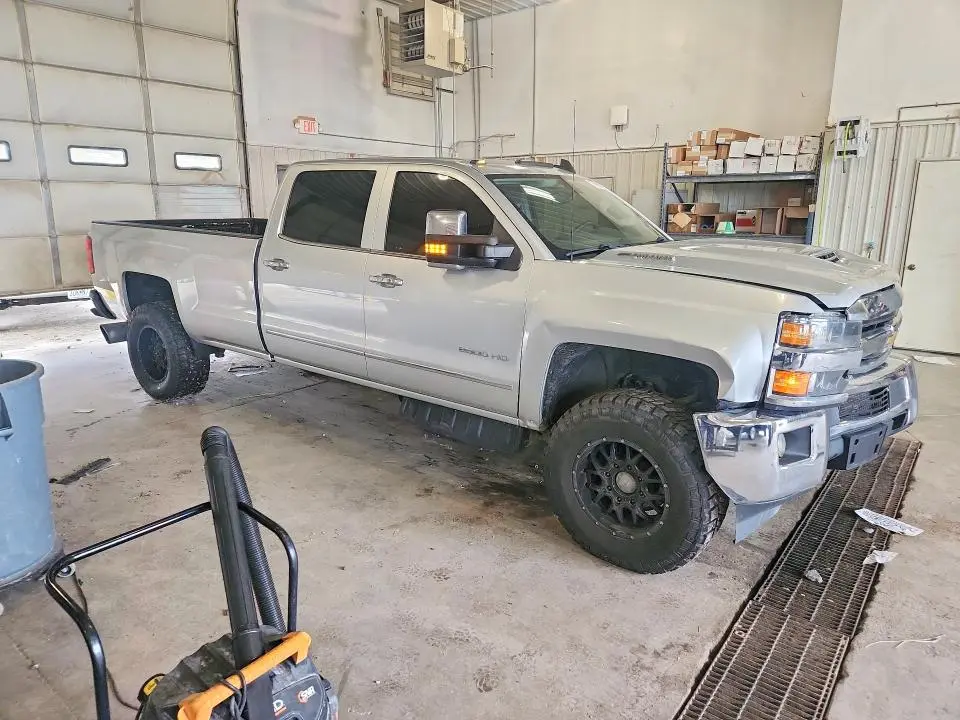 2018 CHEVROLET SILVERADO K2500 HEAVY DUTY LTZ  