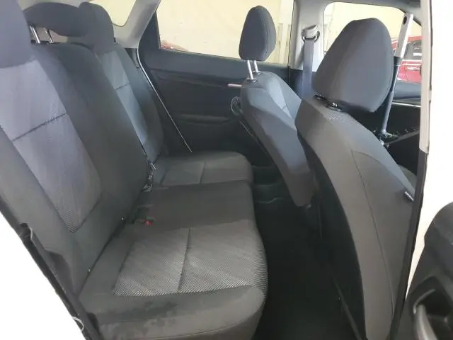 2023 KIA SELTOS LX  