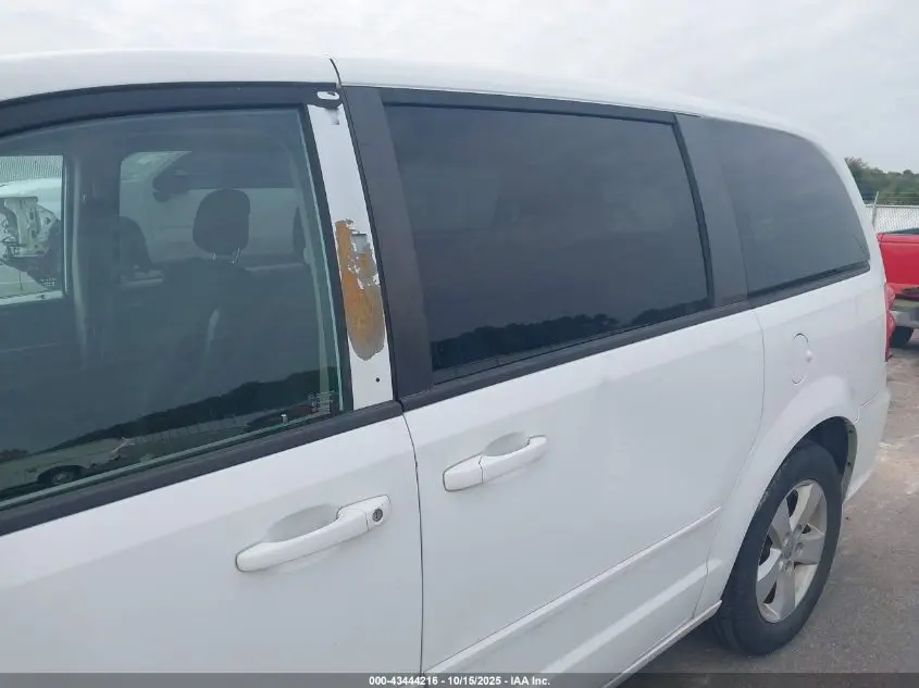 2015 DODGE GRAND CARAVAN SE