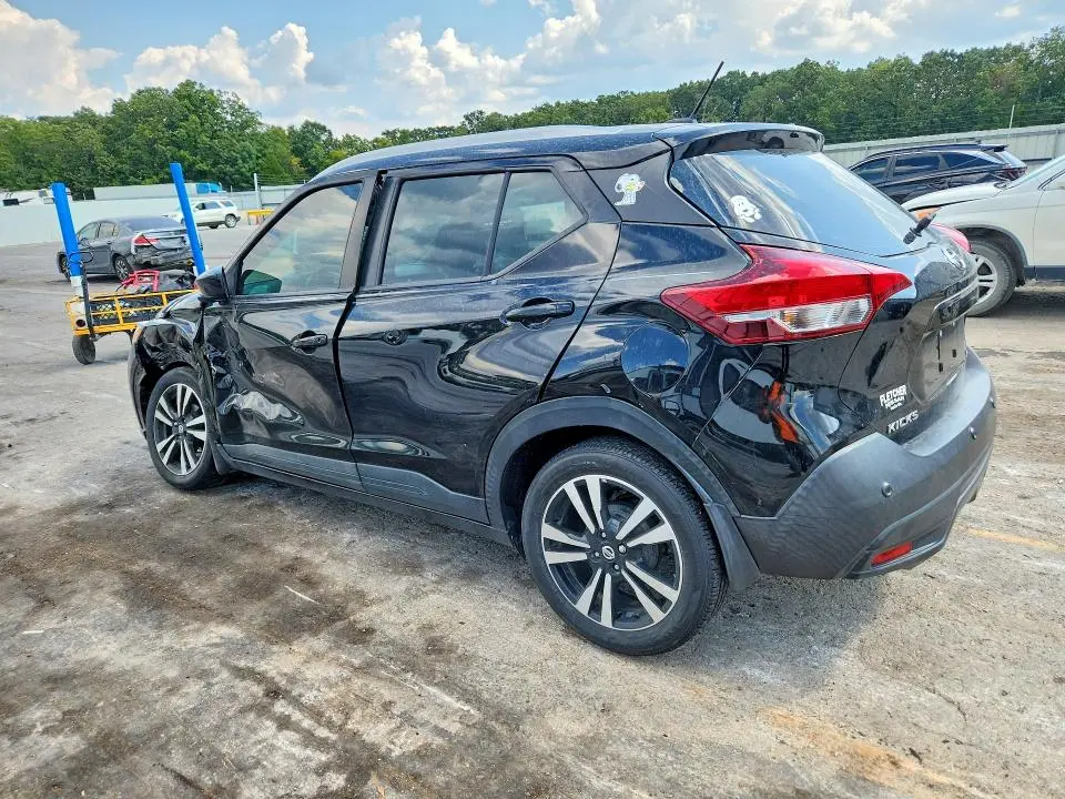 2020 NISSAN KICKS SV  