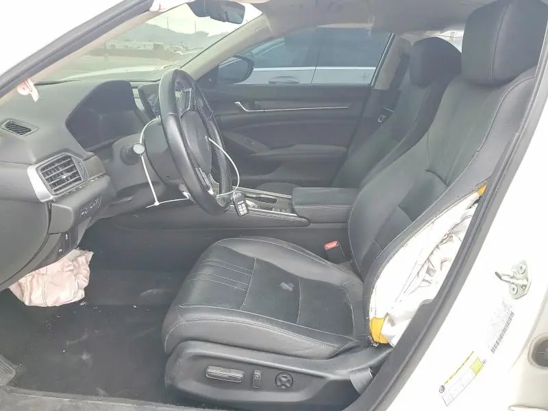 2020 HONDA ACCORD TOURING  