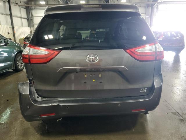 2017 TOYOTA SIENNA XLE