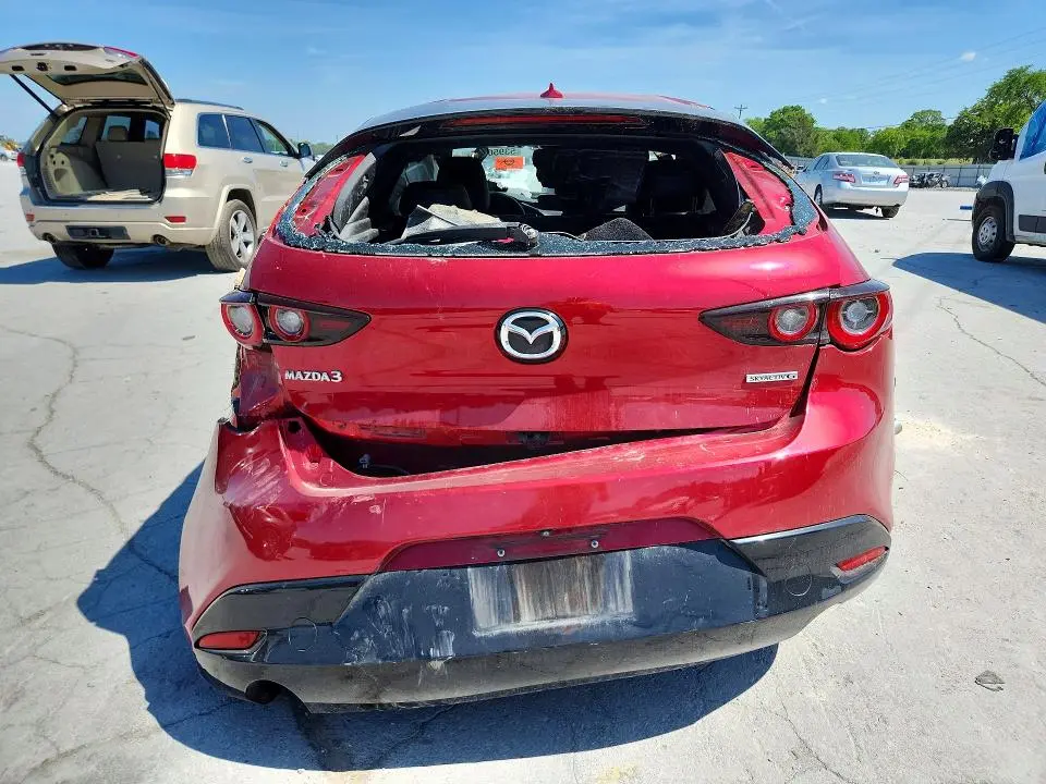 2022 MAZDA 3 PREMIUM  