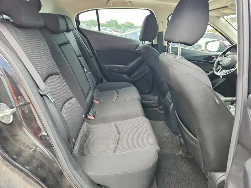 2016 MAZDA 3 TOURING  