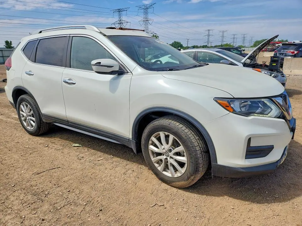 2020 NISSAN ROGUE SV  