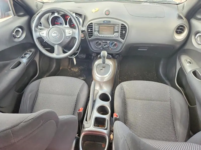 2015 NISSAN JUKE S  