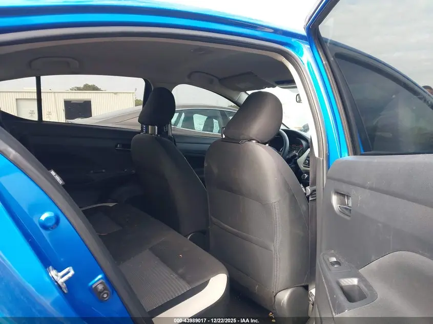 2021 NISSAN VERSA SV XTRONIC CVT