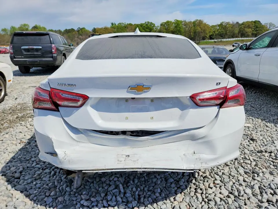 2022 CHEVROLET MALIBU LT  