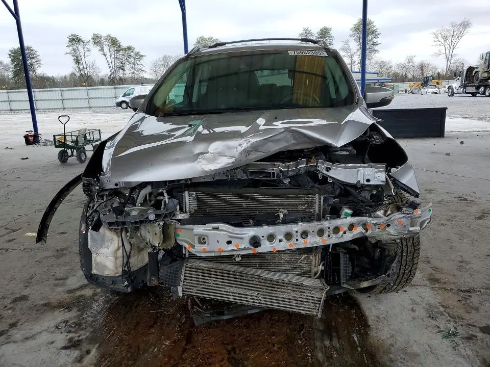 2016 FORD ESCAPE TITANIUM  