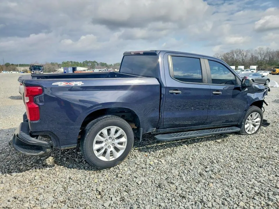 2022 CHEVROLET SILVERADO K1500 CUSTOM  