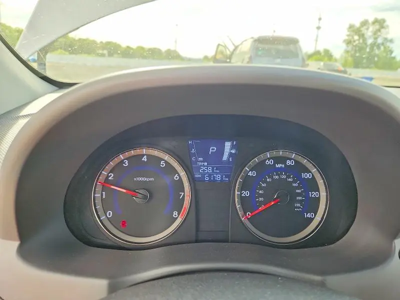 2014 HYUNDAI ACCENT GLS  
