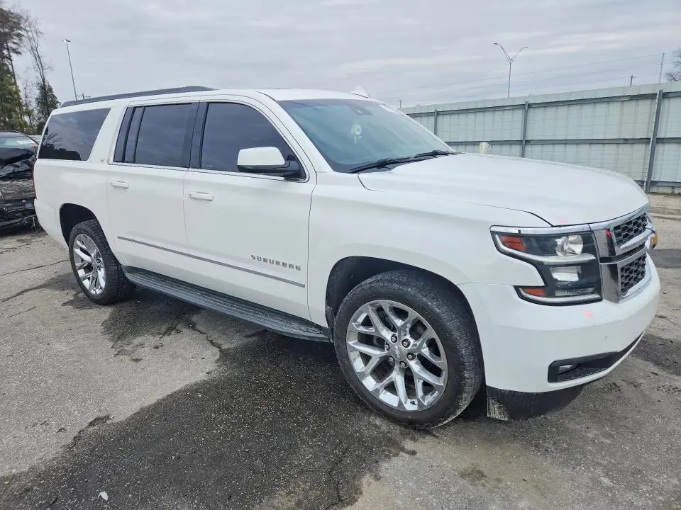 2017 CHEVROLET SUBURBAN C1500 LT  