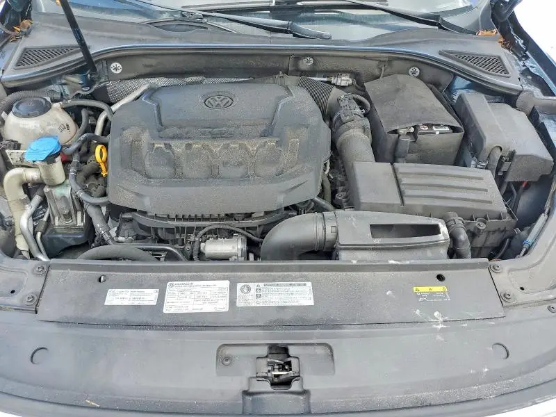 2018 VOLKSWAGEN PASSAT SE  