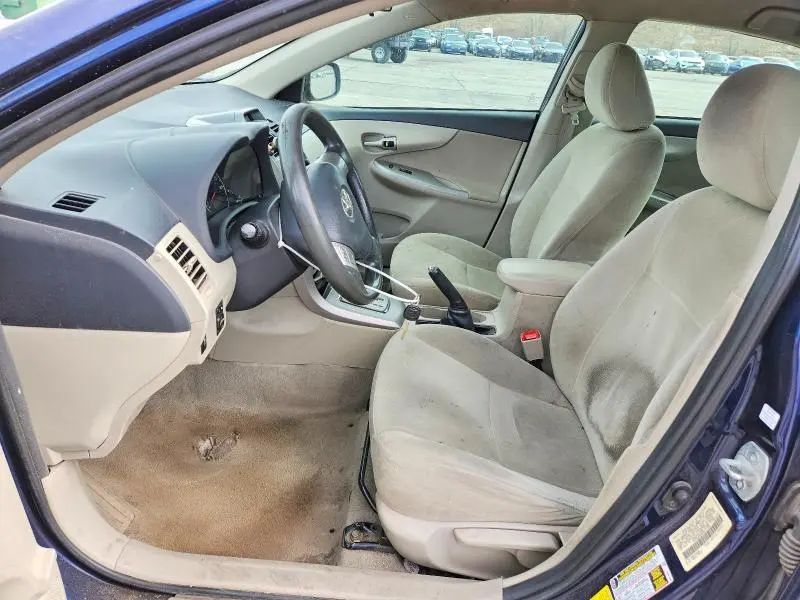 2013 TOYOTA COROLLA LE  