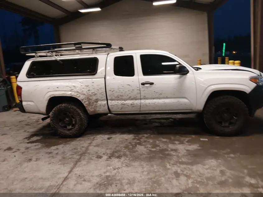 2018 TOYOTA TACOMA SR