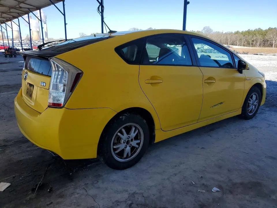 2010 TOYOTA PRIUS   