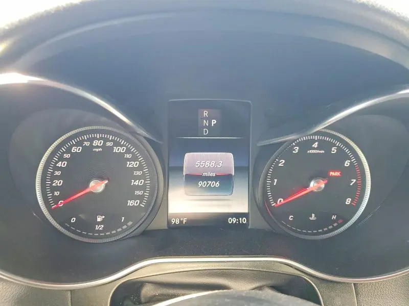 2018 MERCEDES-BENZ GLC 300  