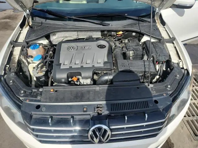 2013 VOLKSWAGEN PASSAT SEL  