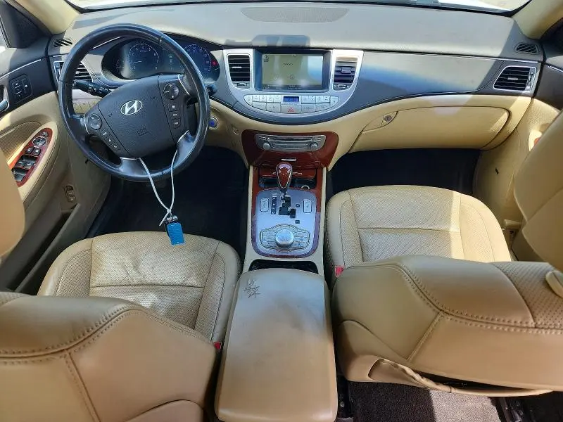 2013 HYUNDAI GENESIS 3.8L  