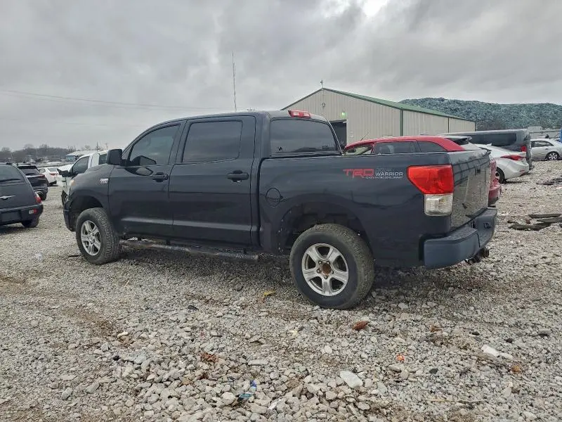 2010 TOYOTA TUNDRA CREWMAX SR5  