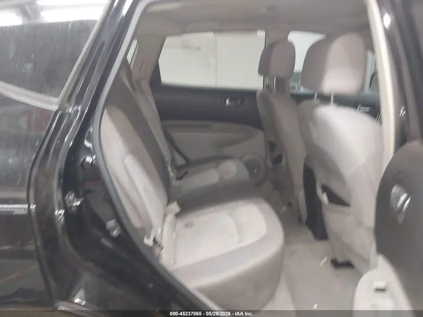 2011 NISSAN ROGUE SV