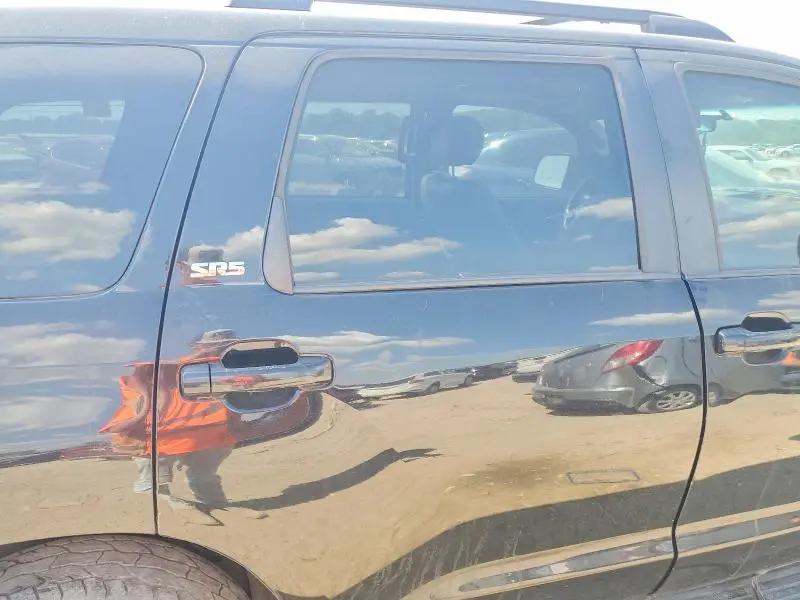 2010 TOYOTA SEQUOIA SR5  