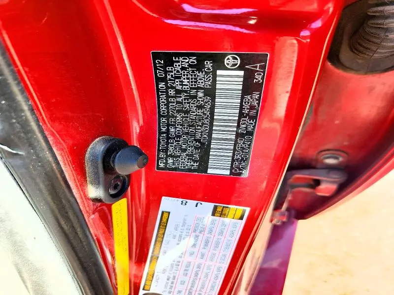 2012 TOYOTA PRIUS THREE  