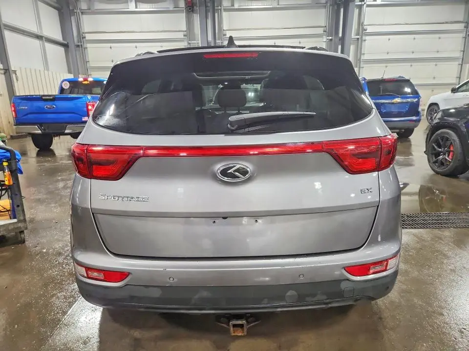 2018 KIA SPORTAGE EX  