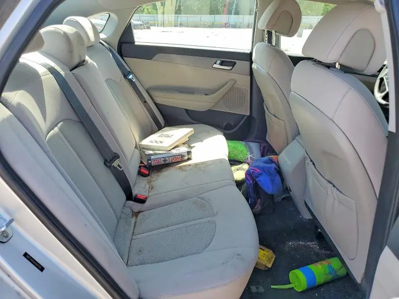 2017 HYUNDAI SONATA SE  