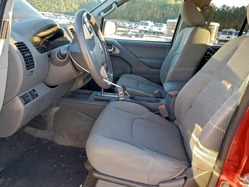 2016 NISSAN FRONTIER S  