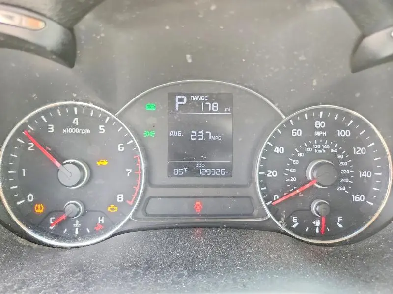 2018 KIA FORTE LX  