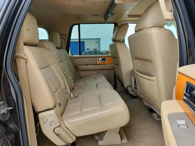 2010 LINCOLN NAVIGATOR L  