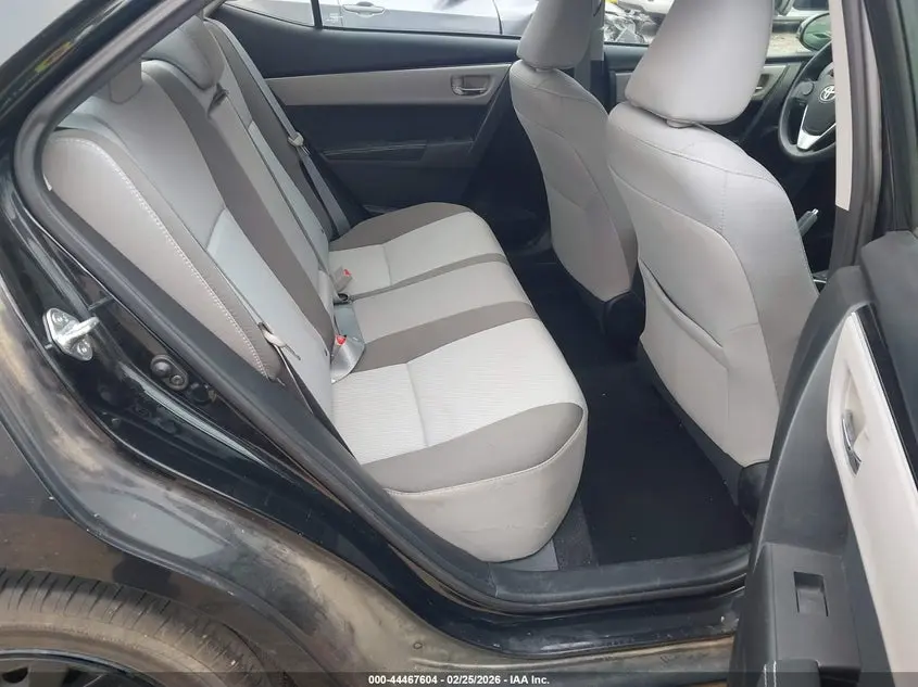 2017 TOYOTA COROLLA LE