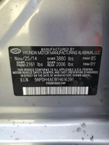 2015 HYUNDAI ELANTRA SE  