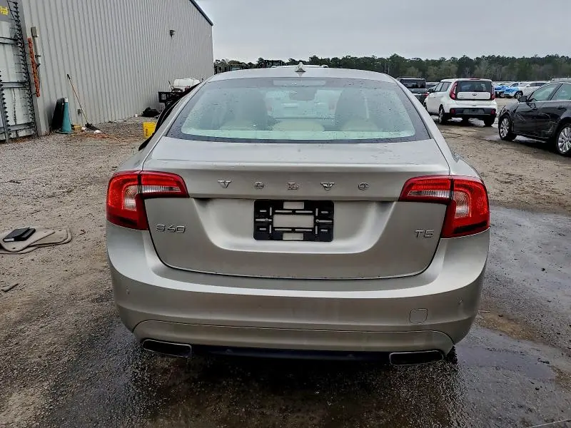 2016 VOLVO S60 PREMIER  