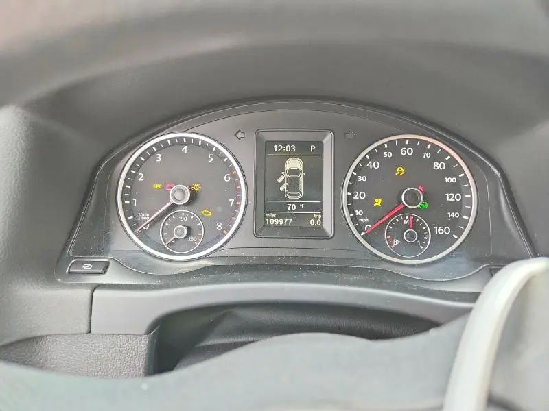 2012 VOLKSWAGEN TIGUAN S  