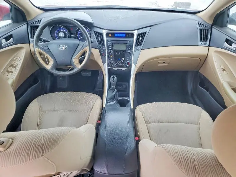 2013 HYUNDAI SONATA GLS  