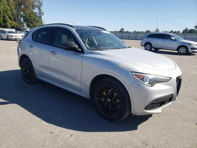 2021 ALFA ROMEO STELVIO TI  