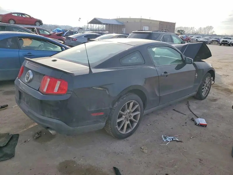 2011 FORD MUSTANG   