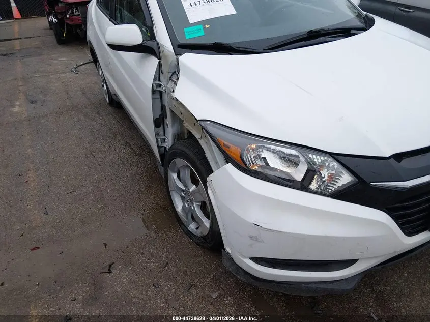2016 HONDA HR-V LX