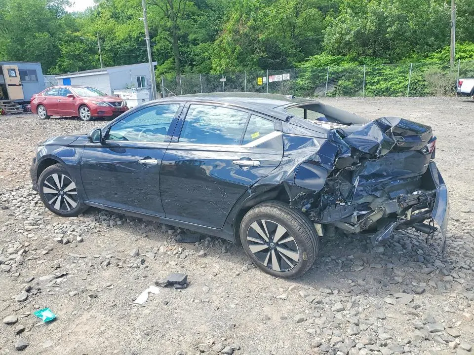 2020 NISSAN ALTIMA SV  