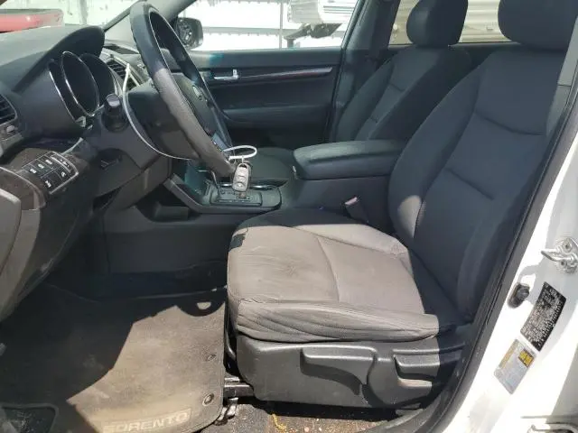 2011 KIA SORENTO BASE  