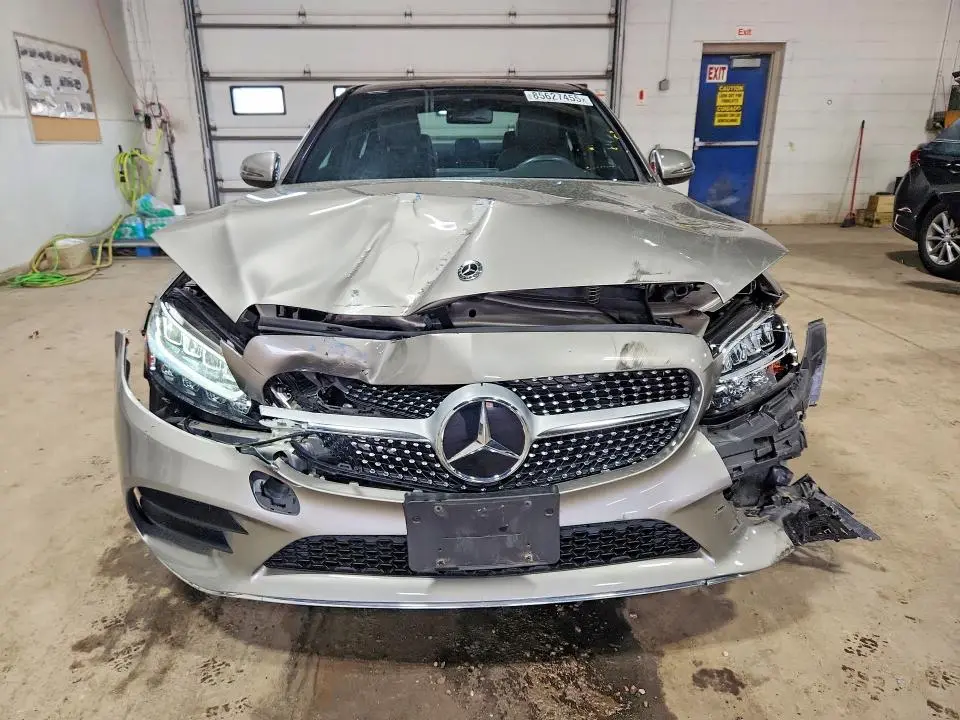 2019 MERCEDES-BENZ C 300 4MATIC  